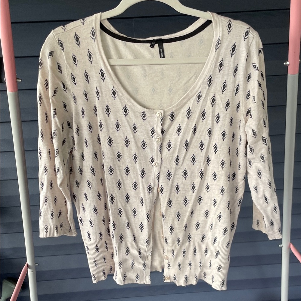 Maurices Cream and Black Patterned Cardigan